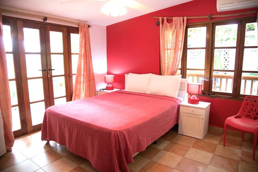 Hotel Contadora Island Inn 3*